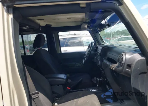 2018 Jeep Wrangler Jk Unlimited Sport S 4X4 from USA, damaged, VIN 1C4BJWDG2JL824078